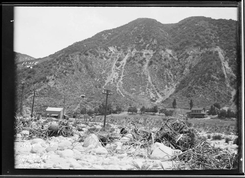 Mentone Generating Station and operators cottages