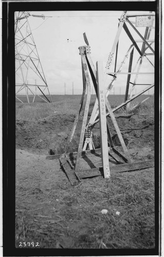 Miscellaneous Transmission - Tower 105-6 on West Vestal-Magundan 220kV line