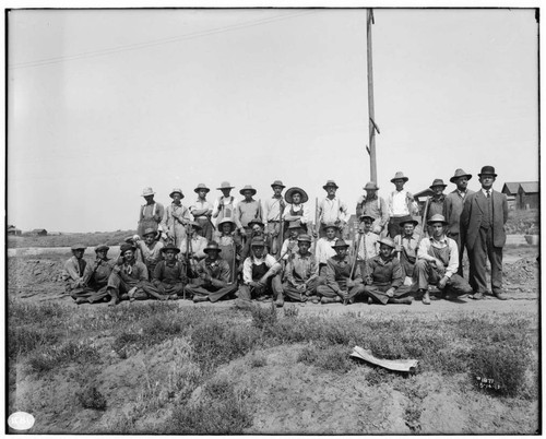 P1.1 - Group Portraits