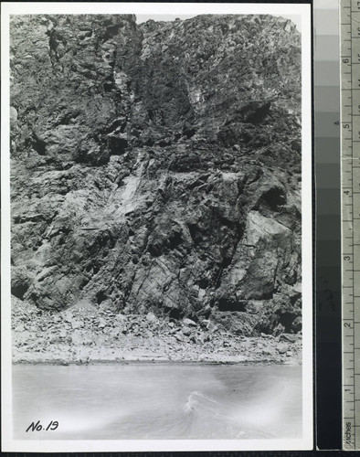 Construction crew at Hoover Dam site