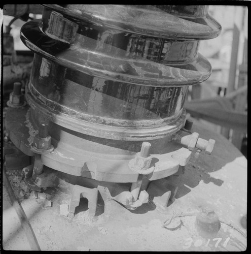 Big Creek Powerhouse #3 - Collar removed showing axidation of flange after collar removed. Oil Circuit Breaker