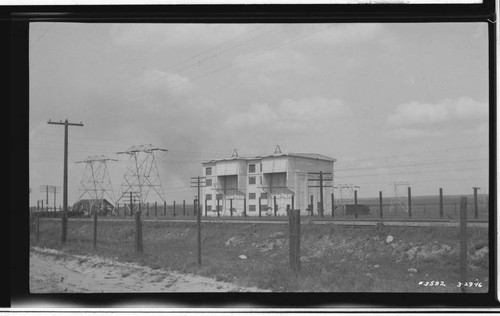 P.L. & P. Substation near Edison