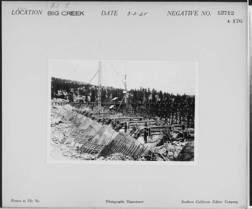 Big Creek, Florence Lake Dam - Construction of multiple-arch dam