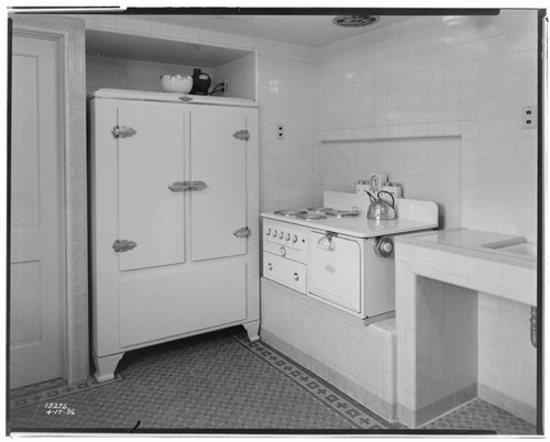 H2.3 - Home Kitchen - Electric Home of W. G. Johnson