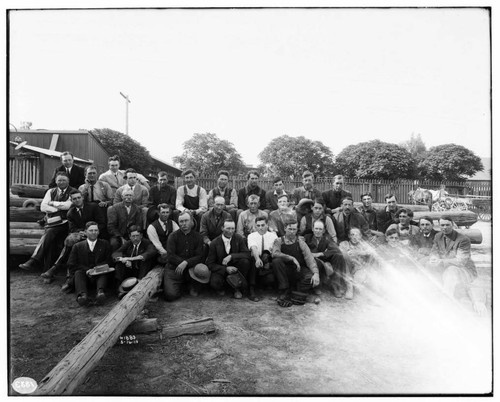 A group portrait of the O.H. Gang at Redlands