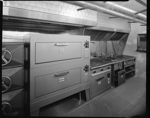 Commercial kitchen