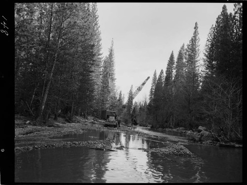 Big Creek - Mammoth Pool - Gravel excavation from Chiquito Creek