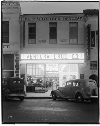 Ventura Drug Store - Sign - night