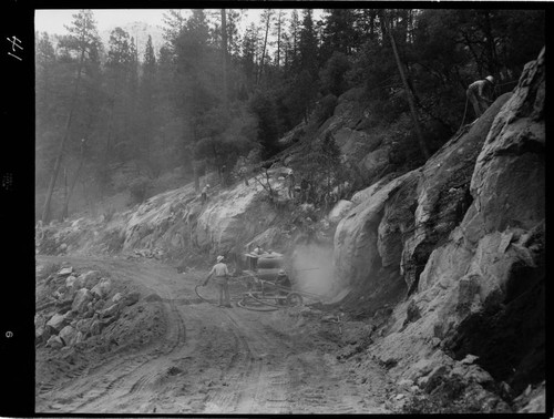 Big Creek - Mammoth Pool - Construction of Main Haul Road to Borrow area