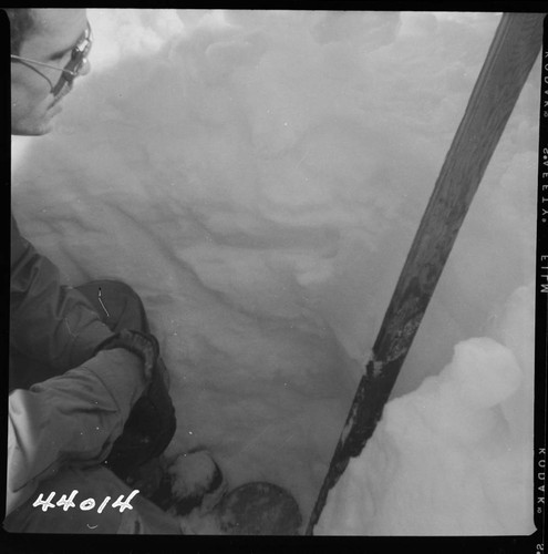 Big Creek, Vermilion Dam - Exposed depth of snow