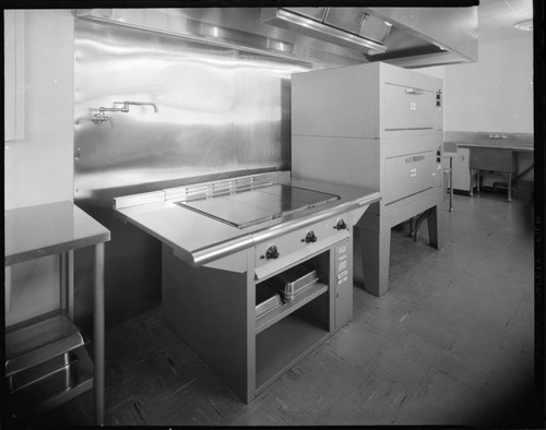 Commercial kitchen