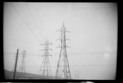 Laguna-Bell Transmission Line - Stringing towers