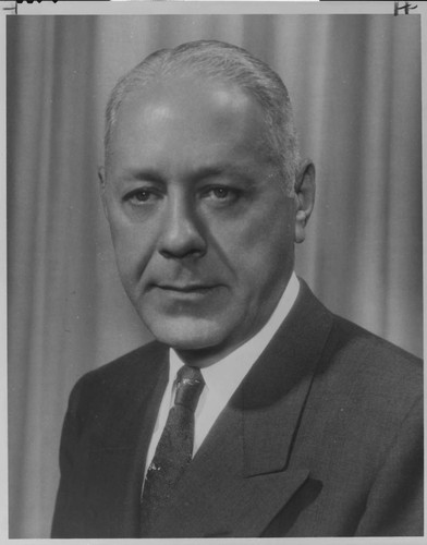 Portrait of Harold Quinton, Edison President and/or Chief Executive Officer, 1954-1959