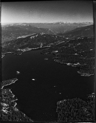 Aerial photo of Shaver Lake