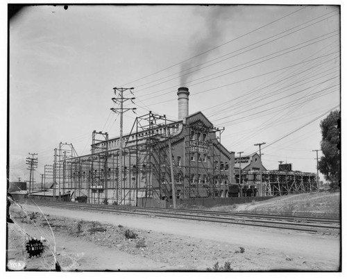 Los Angeles #3 Steam Plant - During construction