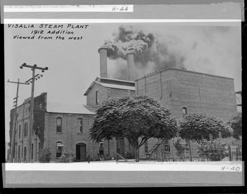 A view from the West of the Visalia Steam Plant