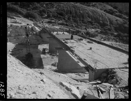 Big Creek - Mammoth Pool - Spillway bridge