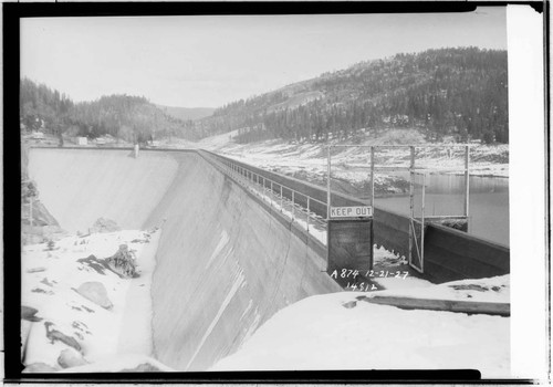 Big Creek, Shaver Lake Dam - Looking north