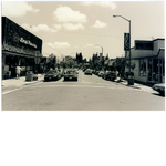 Mountain Boulevard at Medau Place looking south in the Montclair district of Oakland, California