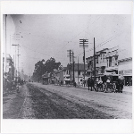 Looking west along bustling East 14th Street (later International Boulevard) from around Redwood Road (later 35th Avenue), in the Fruitvale district of Oakland, California