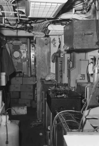 Norris Rakestraw's chemistry lab aboard R/V Spencer F. Baird, Transpac Expedition