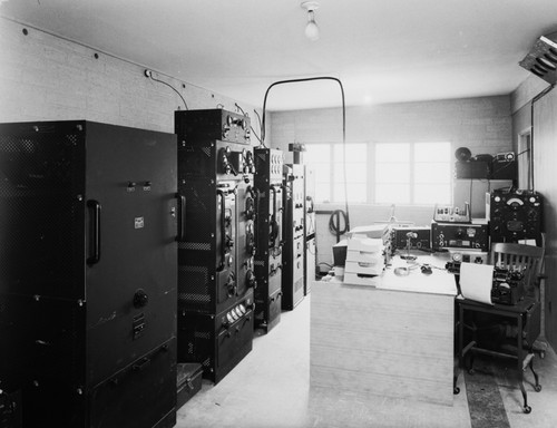 Radio shack (interior), Business Office, Scripps Institution of Oceanography