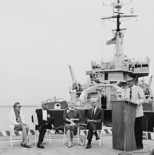 William A. Nierenberg (at podium), Marston Cleaves Sargent, Grace 'Peter' Tomkins Sargent, and Captain Noel L. Ferris at dedication of R/V Melville