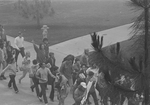 Students protesting against the Vietnam War, marching towards Urey Hall, UC San Diego