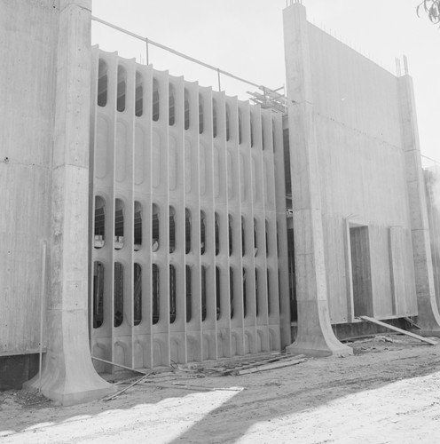 Construction on UC San Diego campus