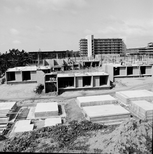 Revelle College construction, UC San Diego