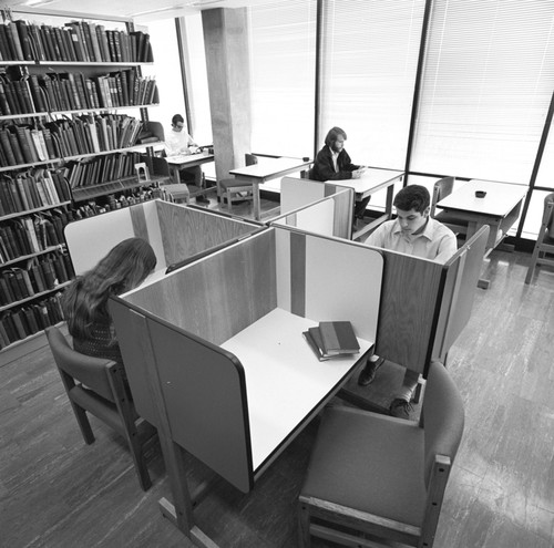 Students studying, Geisel Library, UC San Diego