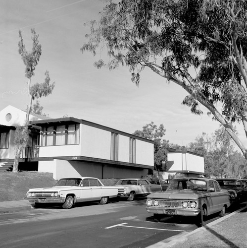 Building 204, UC San Diego