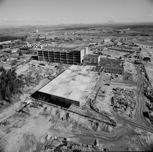 Aerial view of UC San Diego campus construction