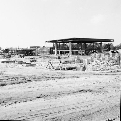 Galbraith Hall construction, Revelle College, UC San Diego
