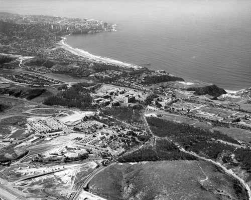 Aerial view of UC San Diego campus, Scripps Institution of Oceanography, and La Jolla