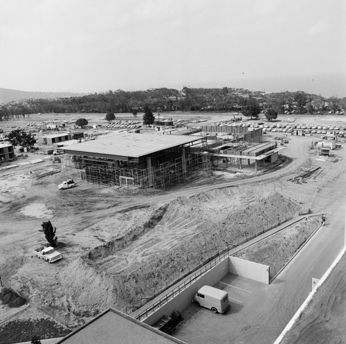 Galbraith Hall construction, Revelle College, UC San Diego