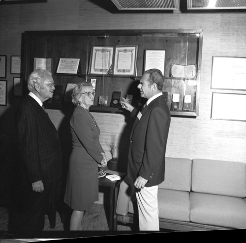 Harold and Frieda Urey at the dedication of the Harold Urey Room, Urey Hall, UC San Diego