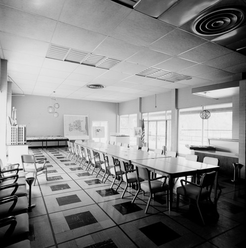 Building 492 (south-west corner interior), UC San Diego