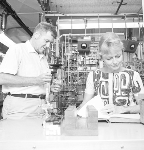 Harmon and Valerie Craig in laboratory