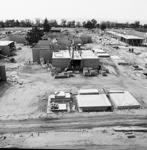 Student housing construction, Revelle College, UC San Diego