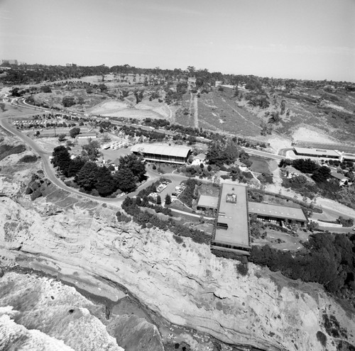 Aerial view of the Hydraulics Laboratory and Institute of Geophysics and Planetary Physics, Scripps Institution of Oceanography