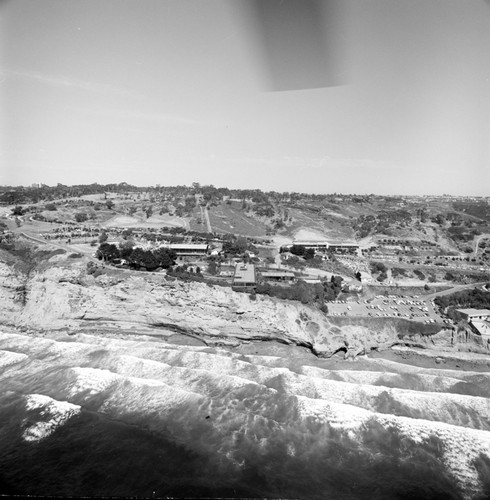 Aerial view of the Hydraulics Laboratory and the Institute of Geophysics and Planetary Physics (looking east), Scripps Institution of Oceanography