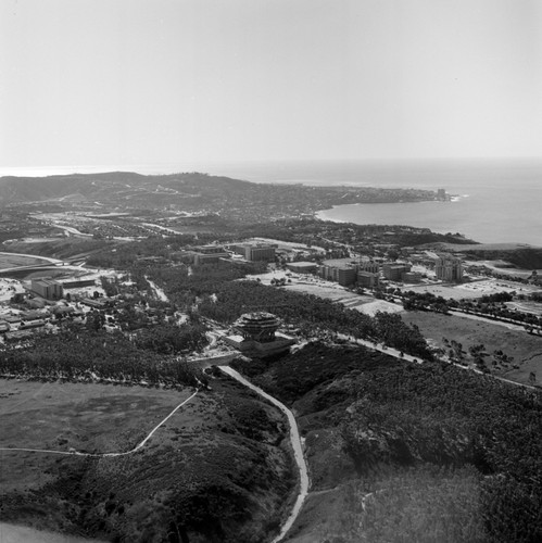 Aerial view of the UC San Diego campus and La Jolla (looking south)