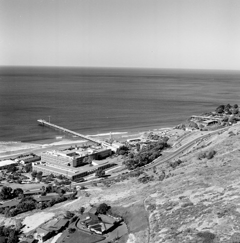 Aerial view of the Scripps Institution of Oceanography (looking west)