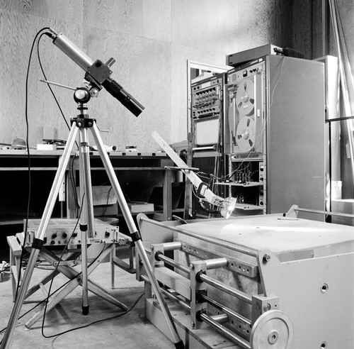 James N. Brune's seismic measurement instrument