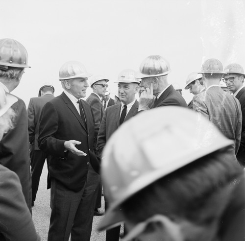 Group at Library topping off ceremony, UC San Diego