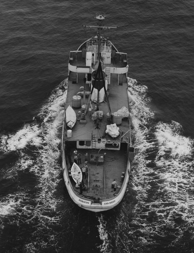 Aerial view of R/V Horizon at sea (stern)