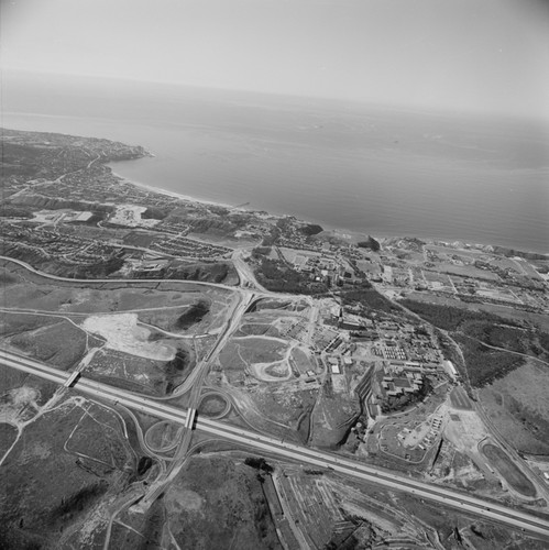 Aerial view of UC San Diego campus, Scripps Institution of Oceanography, and La Jolla