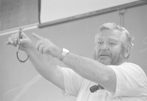 Richard H. Rosenblatt teaching an ichthyology class, UC San Diego