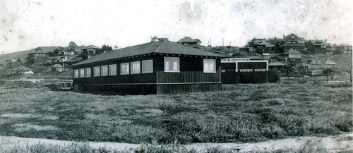 Marine Biological Association of San Diego laboratory and public aquarium (right), La Jolla Cove